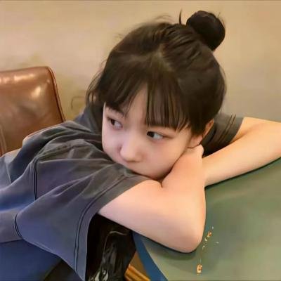 我才不要和人类恋爱呢